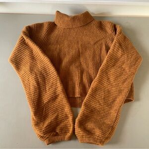 Amur Sweater
